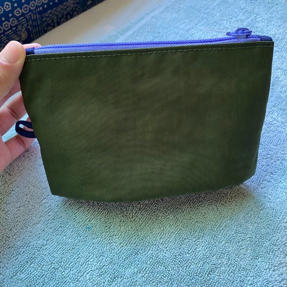 NWOT BAGGU Go Pouch Small - Extra Pink & Bay Laurel (Night Lights) - Picture 2 of 8